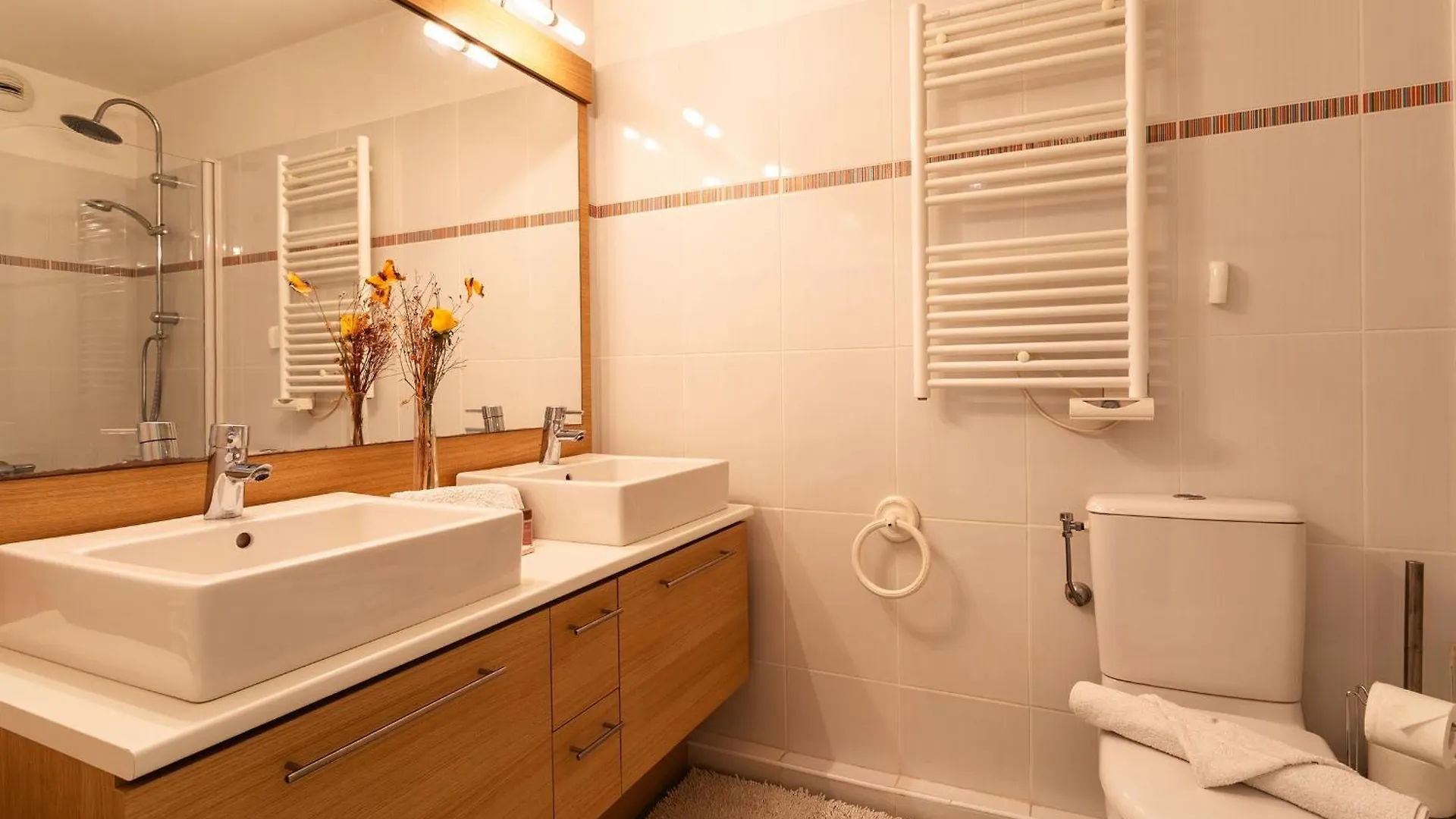 Apartment Jardin Wilson Ap4455 By Riviera Holiday Homes Nice